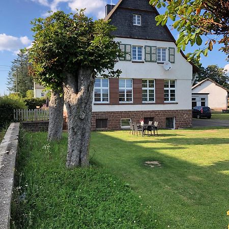 Апартаменты Alte Schule Seinsfeld Экстерьер фото